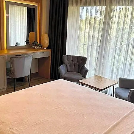 Hotel The Rest Port Argento 4*