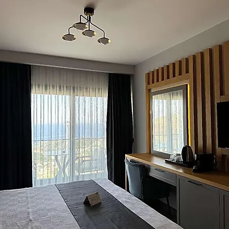 The Rest Port Argento 4* Giris