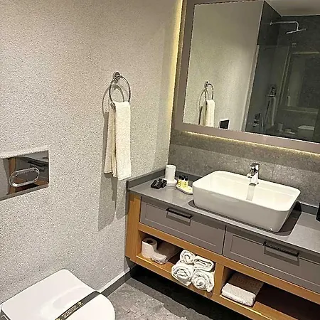 Hotel The Rest Port Argento Giris